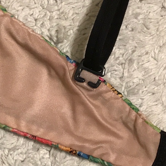 🌸🐆 Victoria’s Secret Very Sexy push up bra - Picture 6 of 6